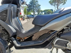 PIAGGIO MP3 300 YOURBAN - 12