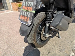PIAGGIO MP3 300 YOURBAN - 24
