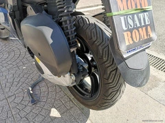 PIAGGIO MP3 300 YOURBAN - 25