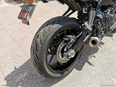 YAMAHA MT-07 - 22