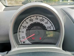 TOYOTA Aygo 1.0 VVT-i 5p. Sound - 7
