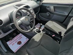 TOYOTA Aygo 1.0 VVT-i 5p. Sound - 17