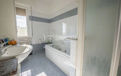Porzione di bifamiliare con ingresso indipendente - 19