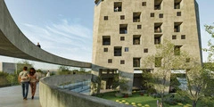 SHQIPONJA SQUARE BUILDING - 8